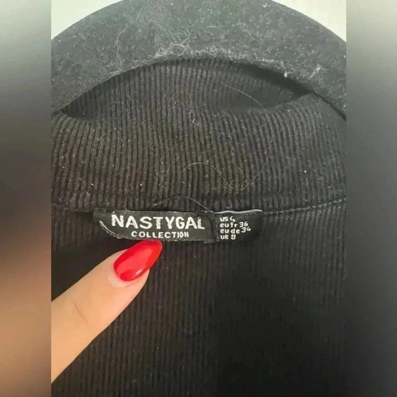 Nasty gal black long sleeve ribbed romper♥️ - Picture 2 of 4